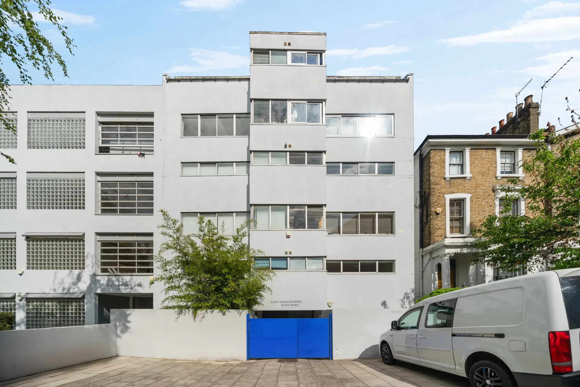 White modernist frontage of Cliff Road Studios