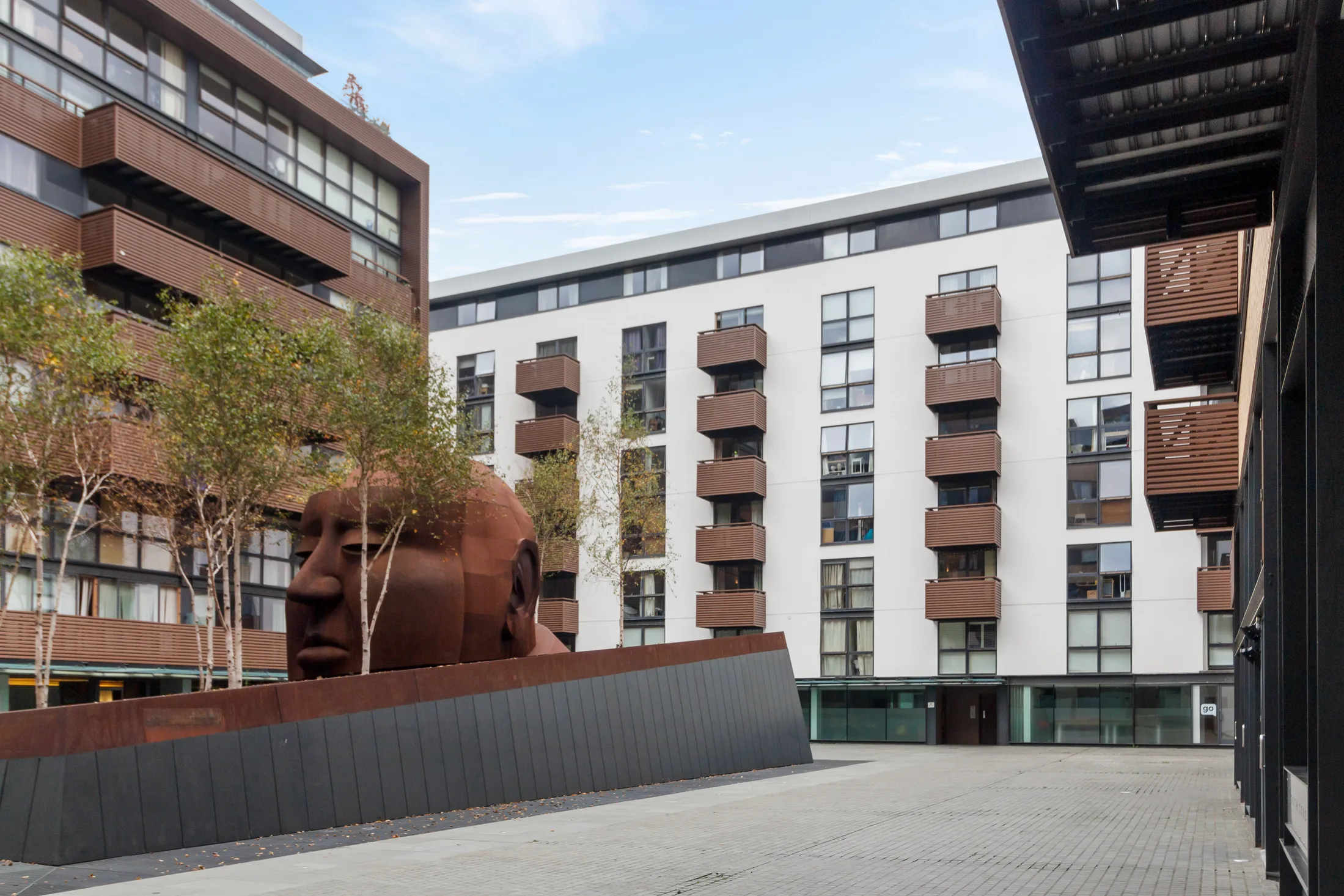 Gainsborough Studios East courtyard and building frontage